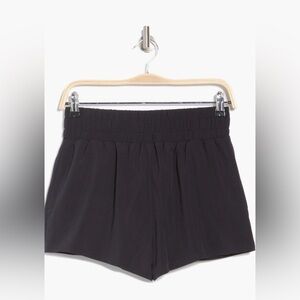 Z by Zella Women's Black Elastic Waist Shorts Size Medium